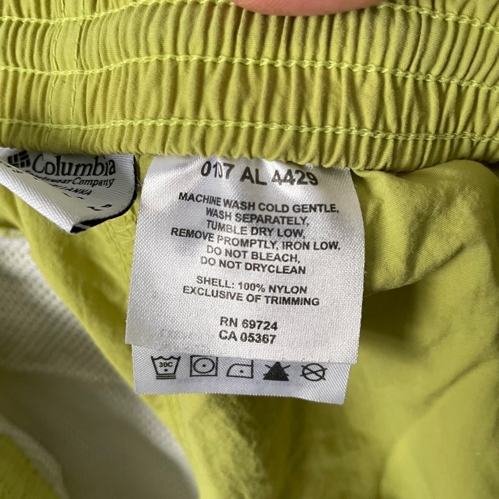 Columbia Sportswear Company Women's Size Lightweight Outdoors Shorts Size Small - Picture 8 of 8